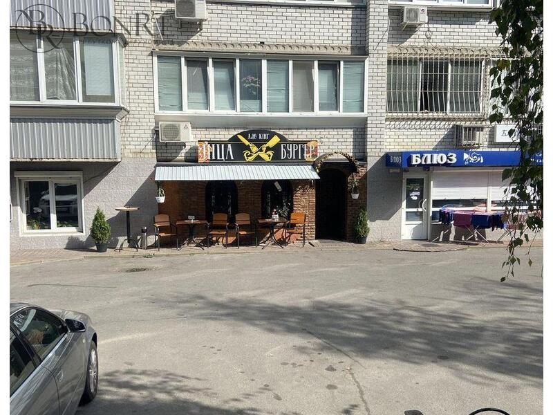 Продаж, Торгове приміщення, бульвар Незалежності, 107м2.