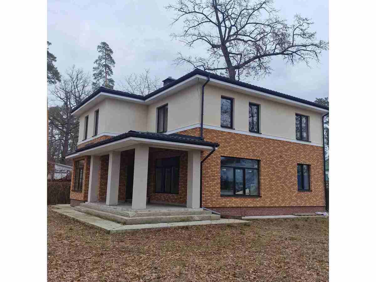 Продаж красивого будинку в найкращій частині Києва курорті Пуща-Водиця