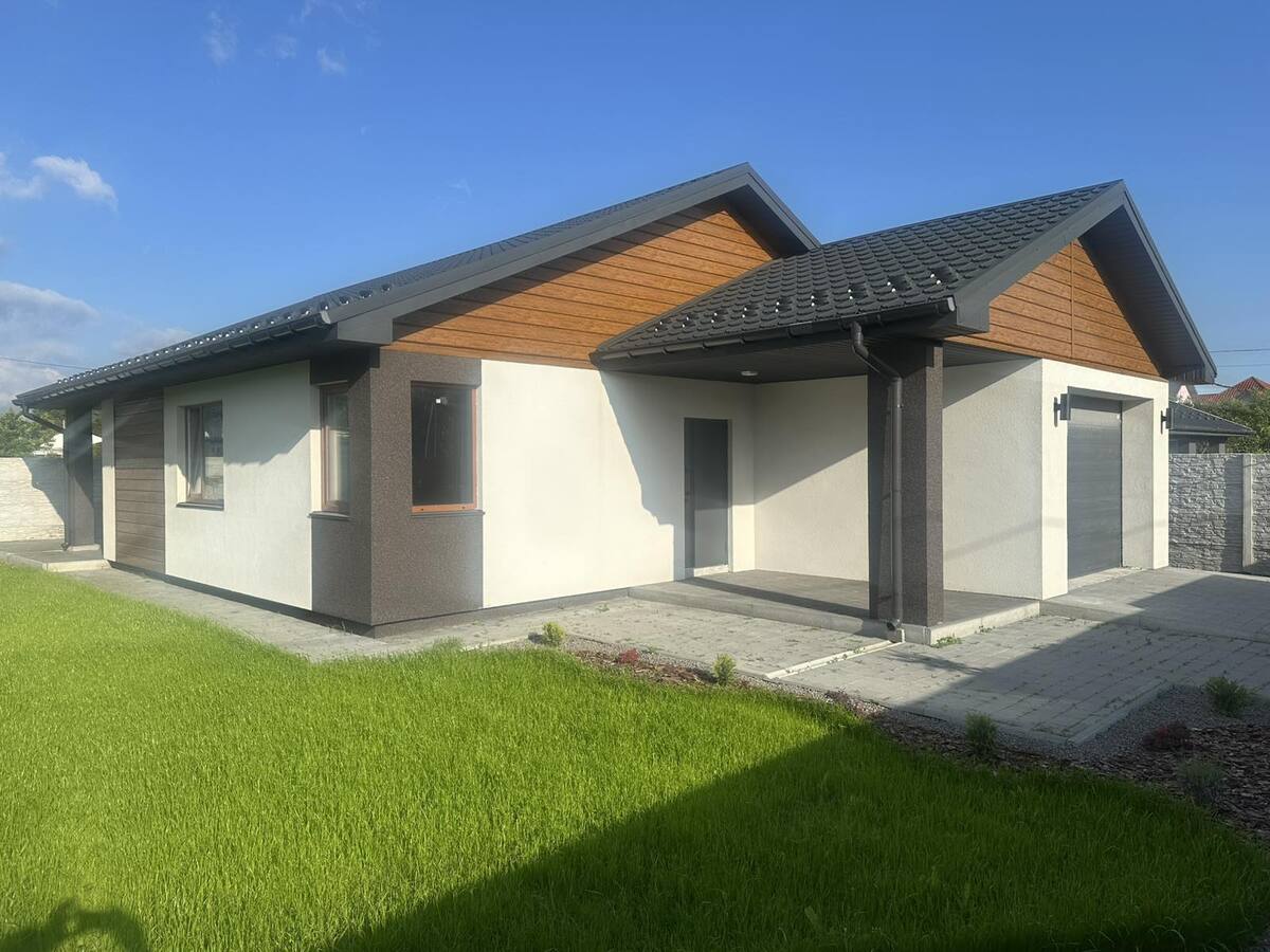 Будинок в ценрі Борисполя. 112000.о.