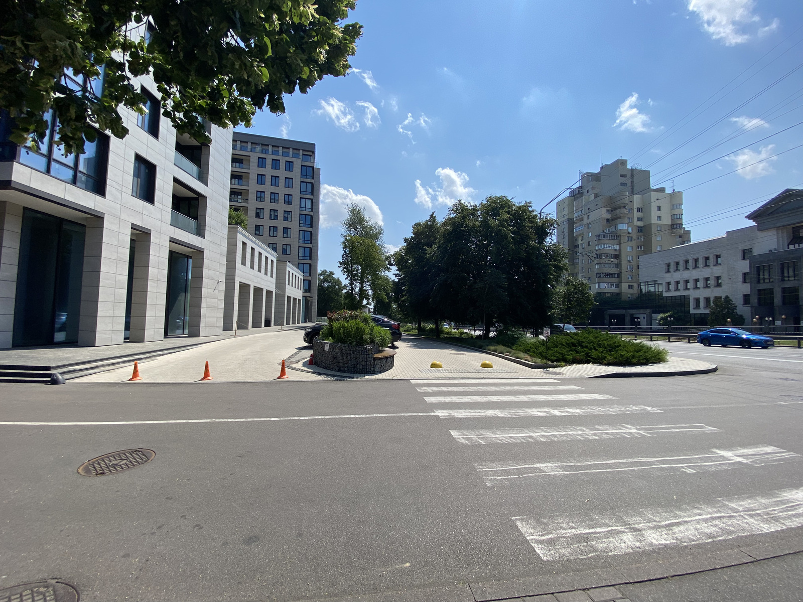 Оренда фасадного приміщення 530 м2 у ЖК Crystal Park Tower, Київ