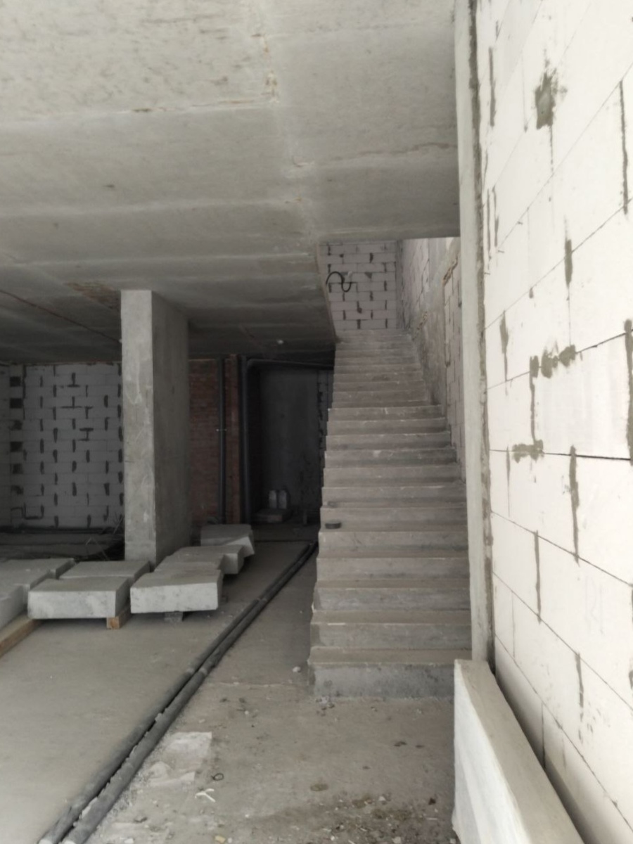 Оренда приміщення 380 м² , в ЖК «Рів’єра» , метро Славутич!