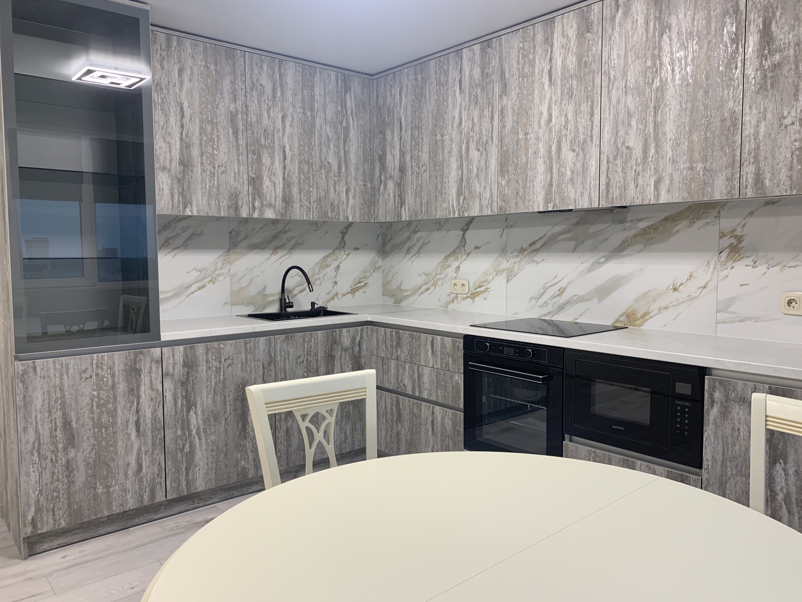 Оренда 2-к квартири ЖК Ліко-Град, Максимовича 32Б