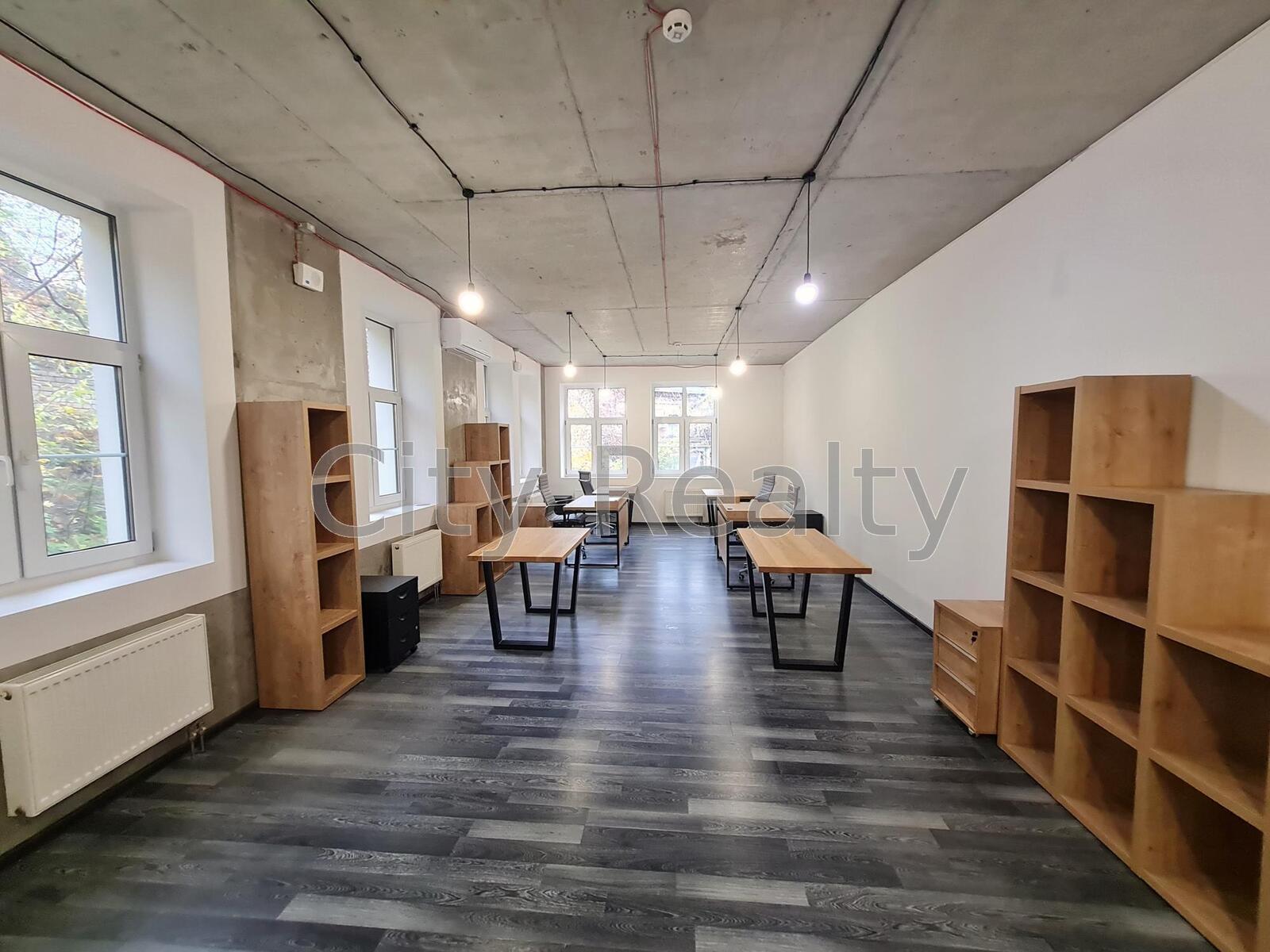 Офіс 103.7 м.кв. Поділ Воздвиженська 45-49 метро Поштова площа Без%