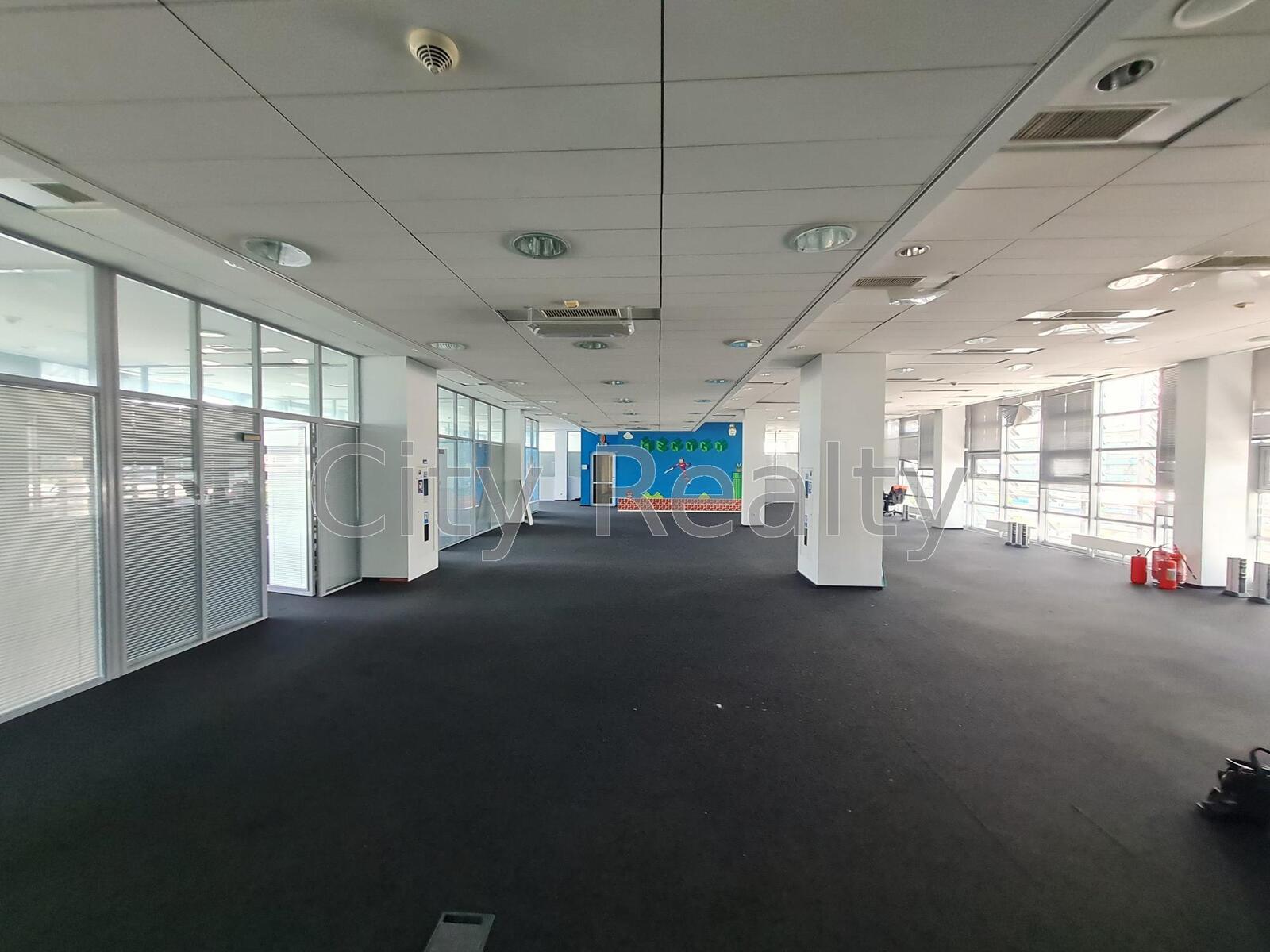 Офіс 678 м.кв. Вул. Новокостянтинівська 18 Оболонський район Без%