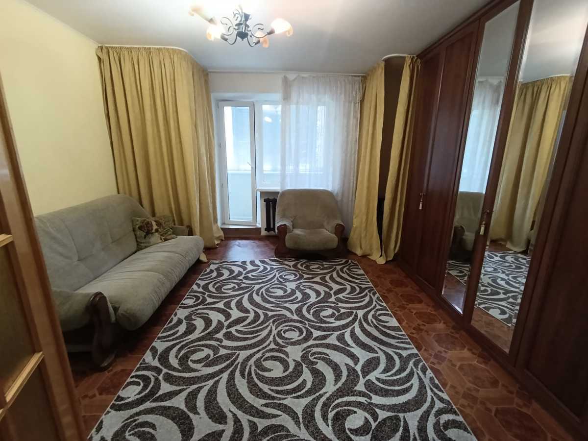 Здам довгостроково 3-к квартиру Одеса, Приморський, Балковская, 3/1. 