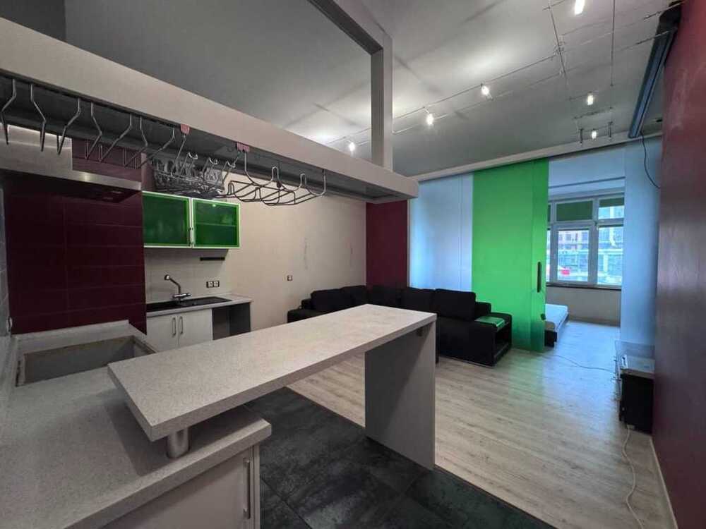 Продам 1-к квартиру Одеса, Приморський, Генуезька, 5. 