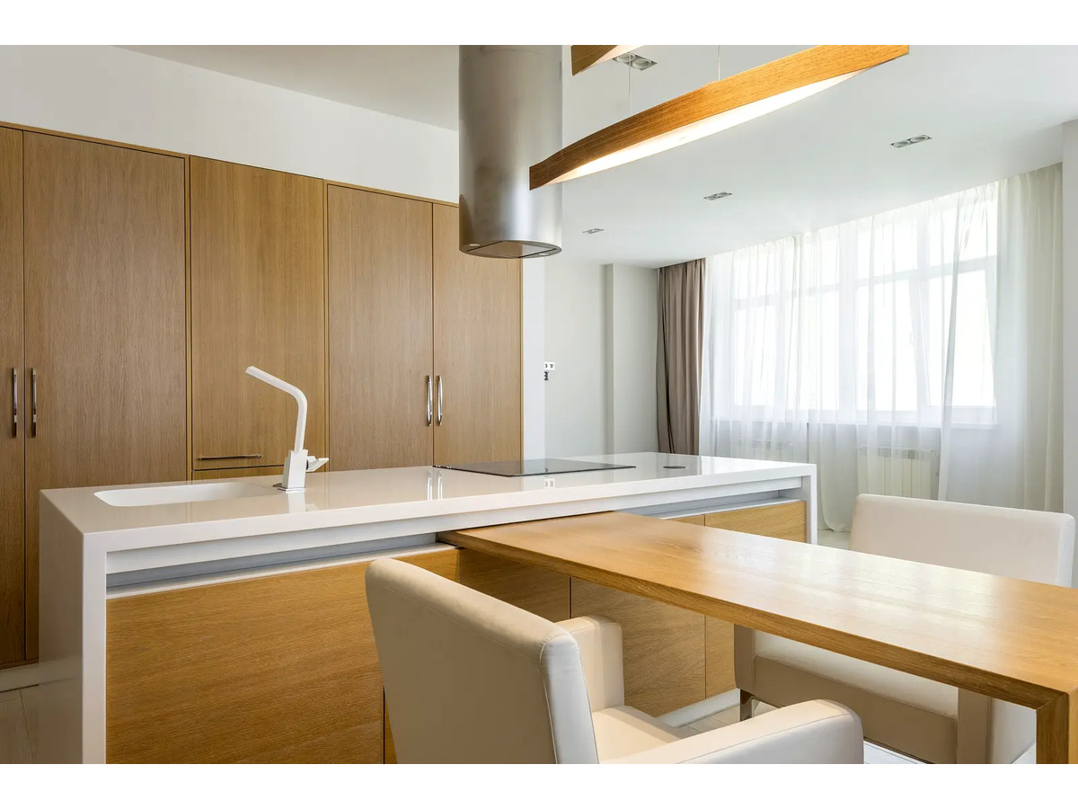 Продажа в ЖК Парков озера, Воскресенська 14б 