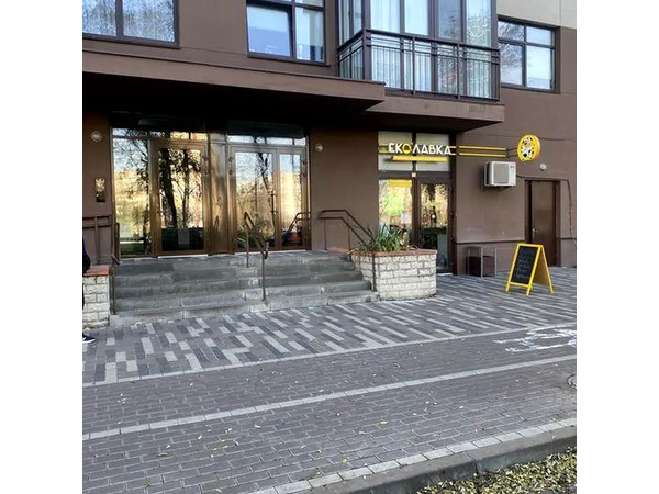 Здам в оренду комірку. Варшавський