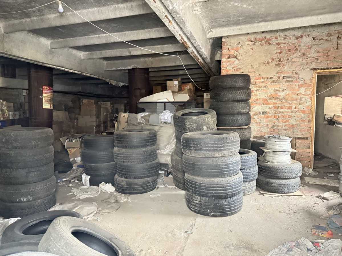 Здам довгостроково  складське приміщення Київ, Солом`янський, вул. Миколи Василенка, 5. 