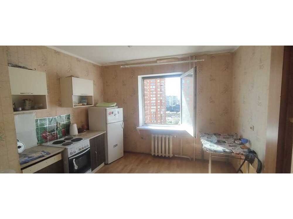 Продам 2-к квартиру Київ, Деснянський, вул. Марини Цвєтаєвої, 9а. 