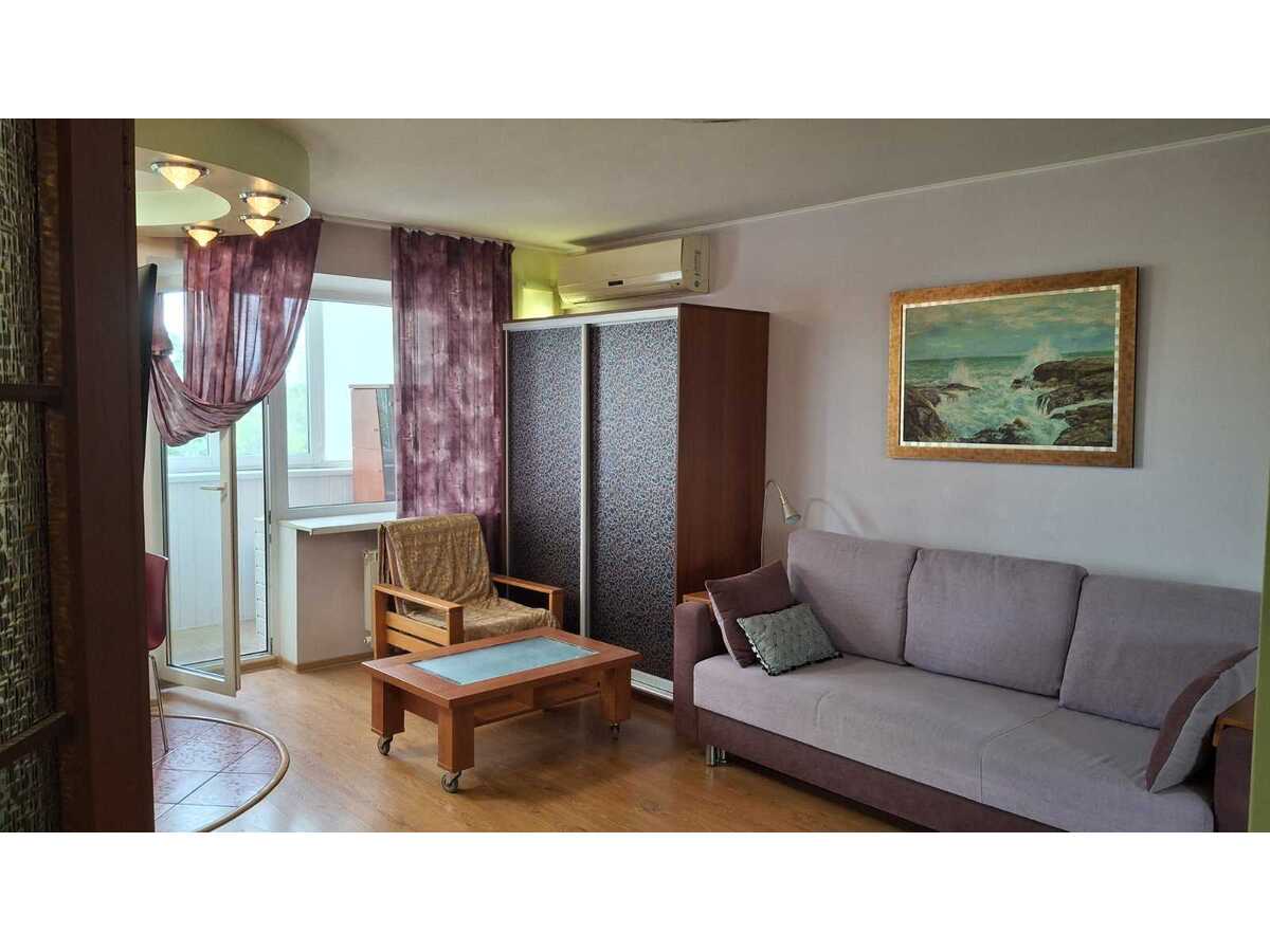 Продам 1-к квартиру Київ, Шевченківський, вул. Зоологічна, 4а. 