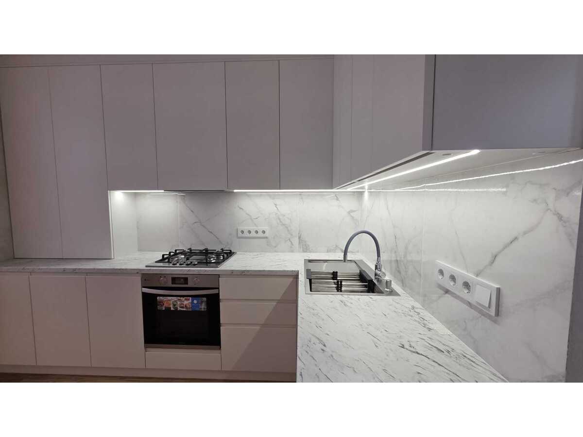 Здам довгостроково 1-к квартиру Бучанський, Вишневе, Машиностроителей, 23. 