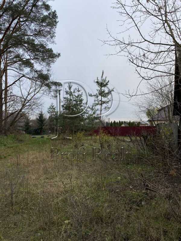 Продам  ділянку під житлову забудову Бучанський, Білогородка, Жовтнева вулиця. 