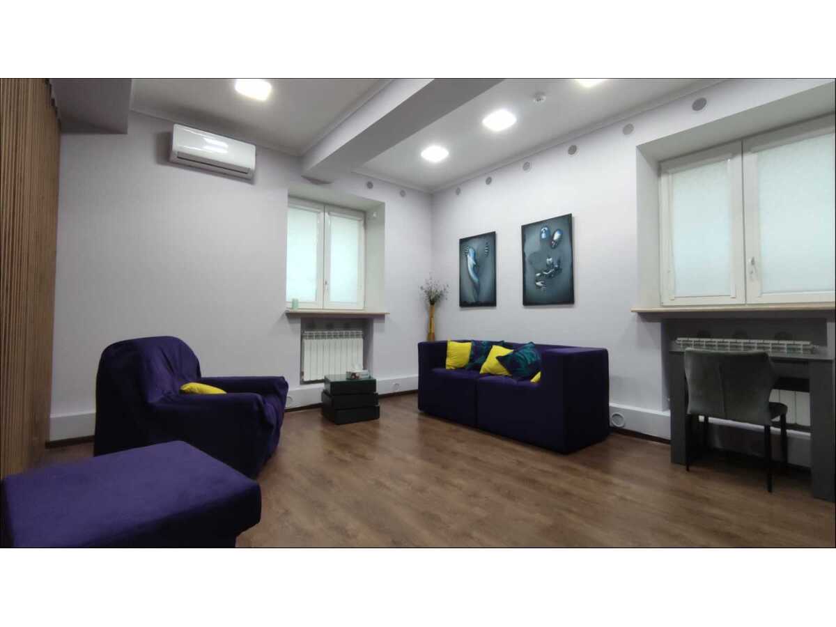 Здам довгостроково  офісне приміщення Київ, Шевченківський, вул. Старокиївська, 26. 