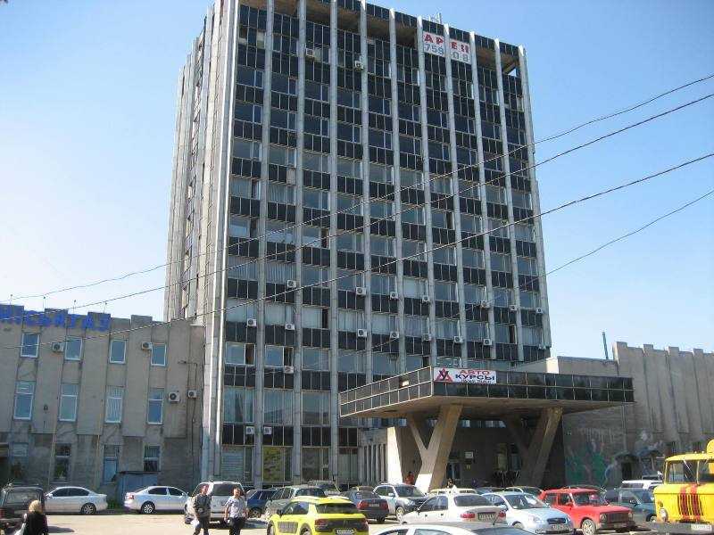 Продам  приміщення вільного призначення Харків, Основ`янський, Г. Тарасенка, 126/1. 