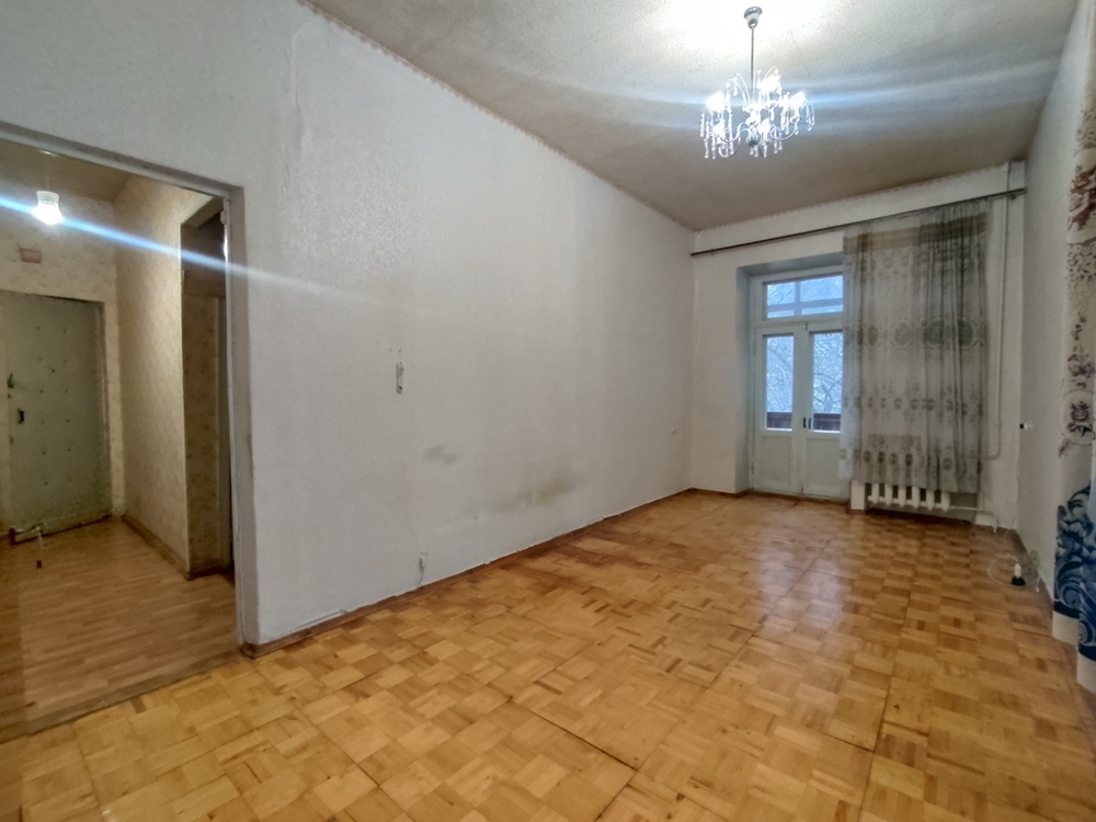 БЕЗ% 1-кімн., 41, 6 кв.м, вул. Жилянська, 55 — метро «Вокзальна», Голосіївський р