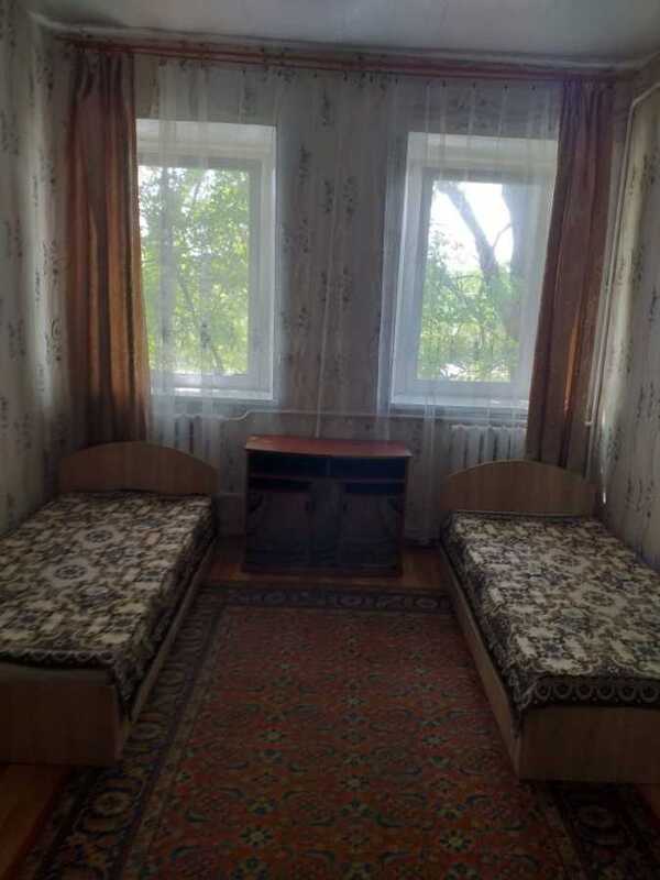 Здам довгостроково 1-к квартиру Одеса, Пересипський, Церковная, 8. 