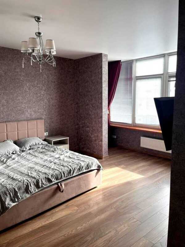 Здам довгостроково 1-к квартиру Одеса, Приморський, Каманина, 16а/4. 