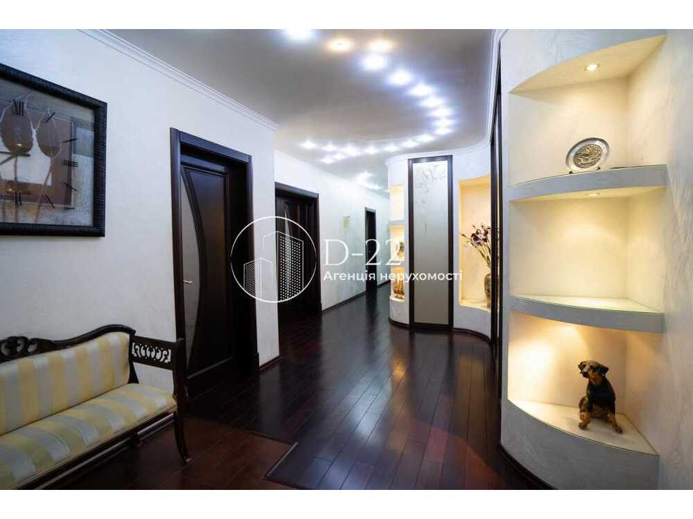 Продам 3-к квартиру Київ, Дарницький, вул. Срібнокільська, 22. 