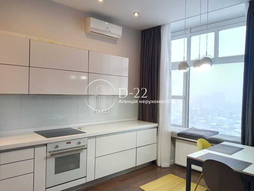 Здам довгостроково 1-к квартиру Київ, Шевченківський, вул. Парково-Сирецька, 4в. 