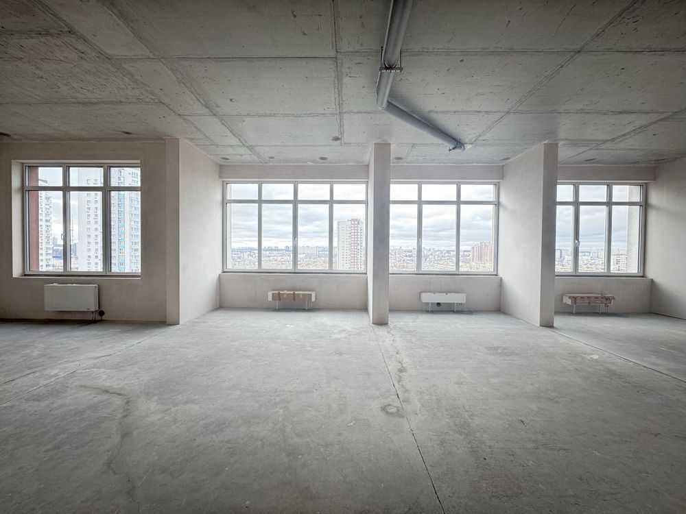 Продам 4-к квартиру Київ, Оболонський, просп. Оболонський, 6а. 