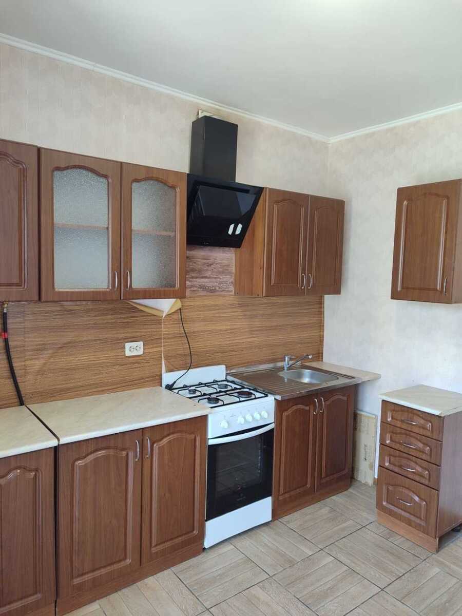 Продам 1-к квартиру Київ, Голосіївський, вул. Метрологічна, 58. 