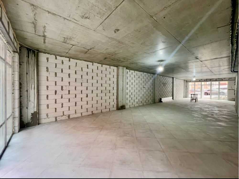 Продам  торгову площу Київ, Шевченківський, вул. Глибочицька, 17. 