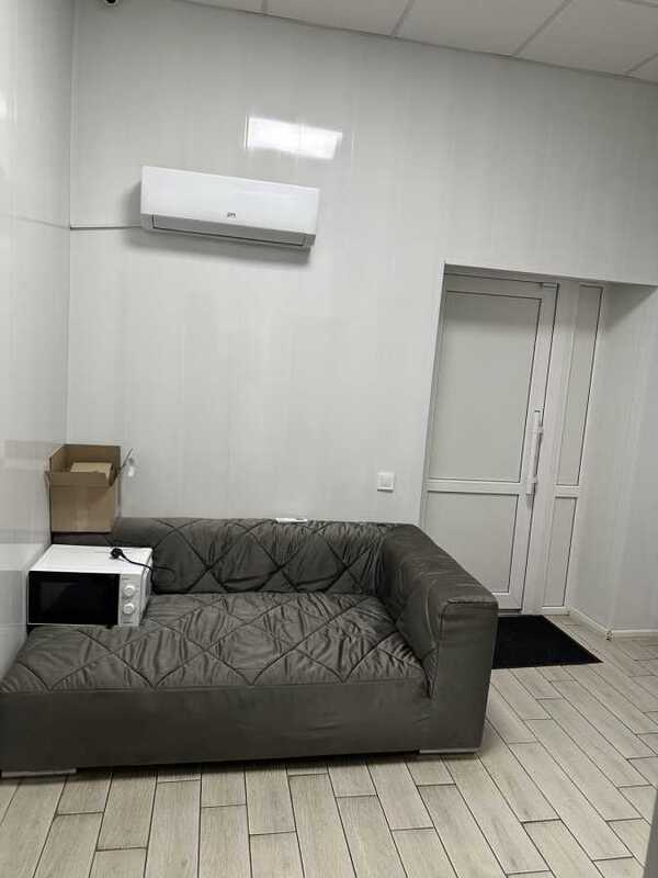 Здам довгостроково  приміщення вільного призначення Київ, Солом`янський, бульв. Вацлава Гавела, 4. 