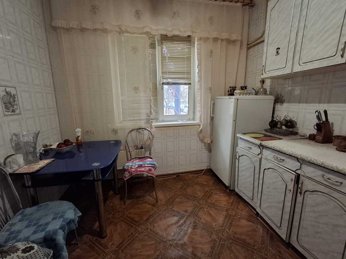 Здам довгостроково 2-к квартиру Київ, Дарницький, просп. Миколи Бажана, 9б. 