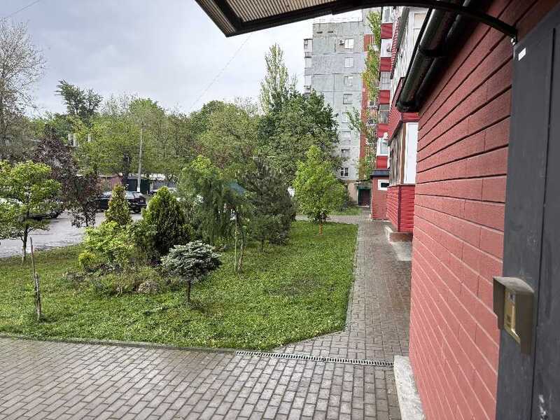 Продам 3-к квартиру Запоріжжя, Шевченківський, Миколи Корищенка, 21А. 