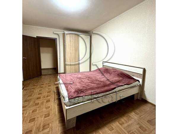 Продам 1-к квартиру Київ, Оболонський, пров. Балтійський, 1. 