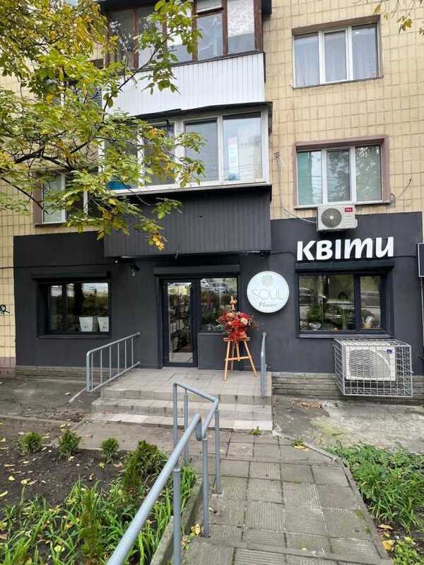 Здам довгостроково  офісне приміщення Київ, Шевченківський, просп. Берестейський, 12. 