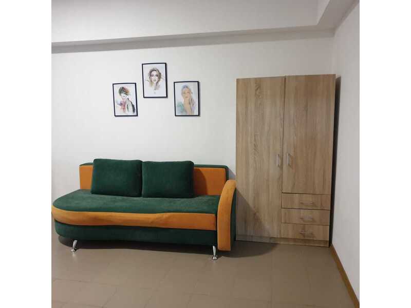 Продам 2-к квартиру Бучанський, Ірпінь, Єрощенка, 12. 