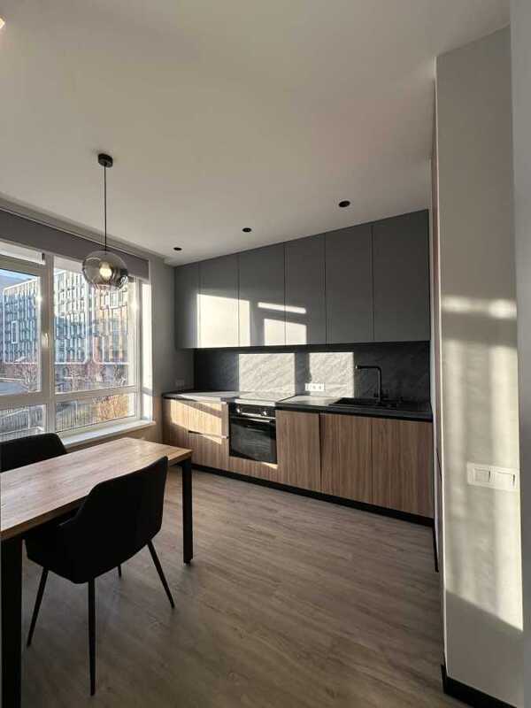 Здам довгостроково 1-к квартиру Київ, Голосіївський, вул. Родини Кістяківських, 2А. 