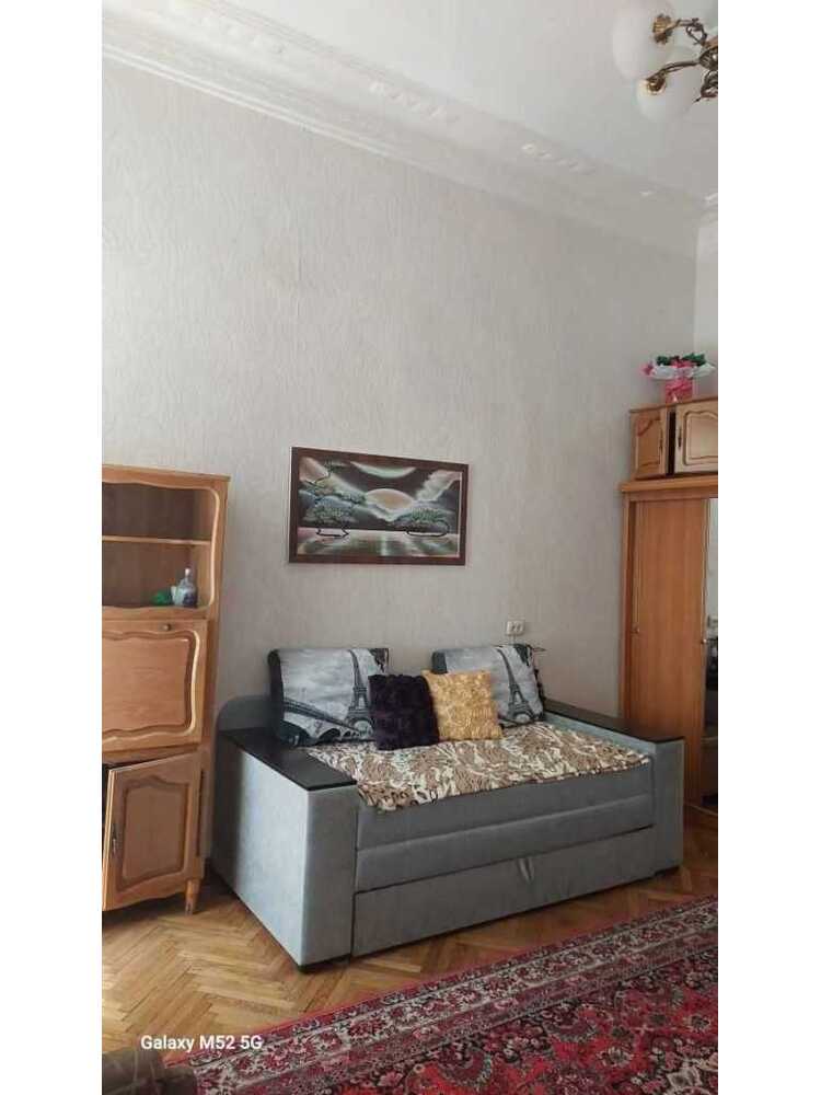 Здам довгостроково 1-к квартиру Одеса, Приморський, Дерибасовская, 12. 