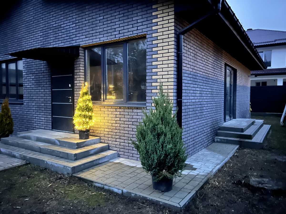 Продам 4-к дім Бучанський, Буча, Михайловського, 8. 