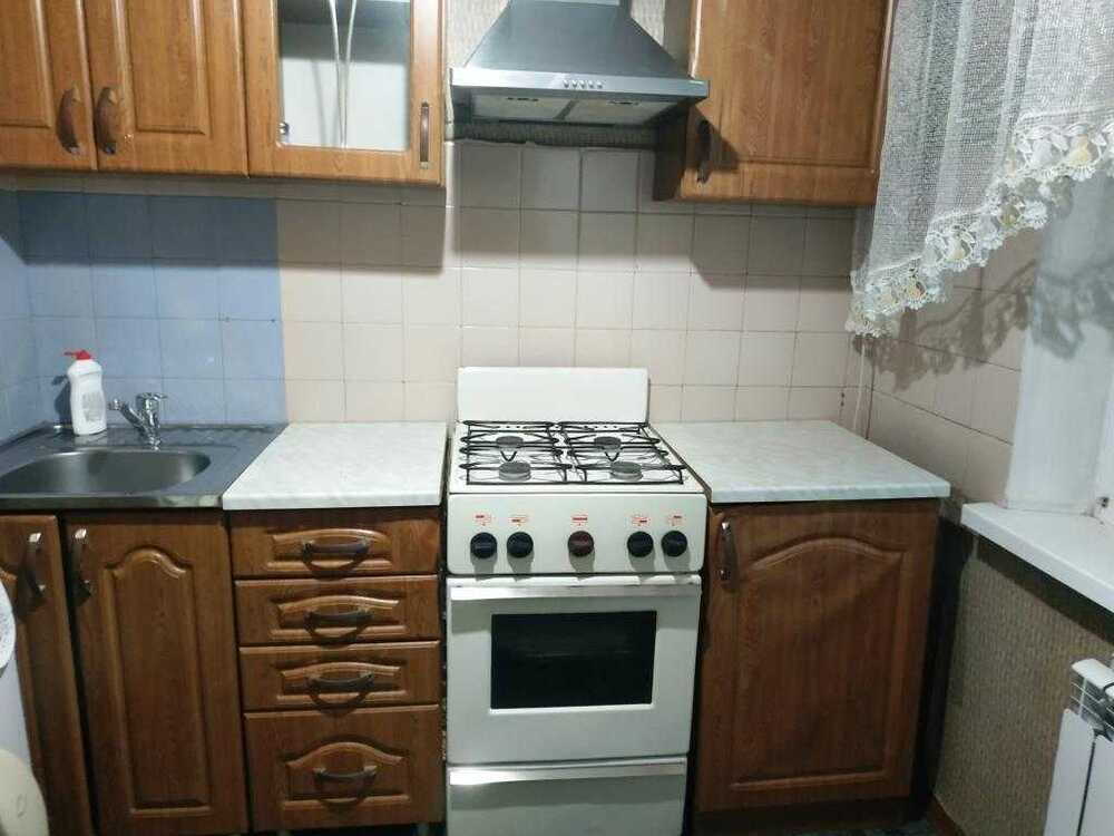 Здам довгостроково 2-к квартиру Київ, Оболонський, вул. Автозаводська, 17. 