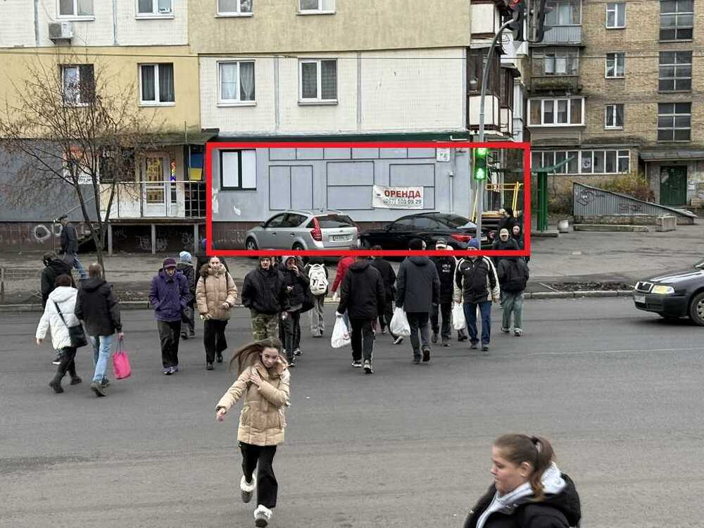 Здам довгостроково  торгову площу Київ, Солом`янський, вул. Солом`янська, 36. 