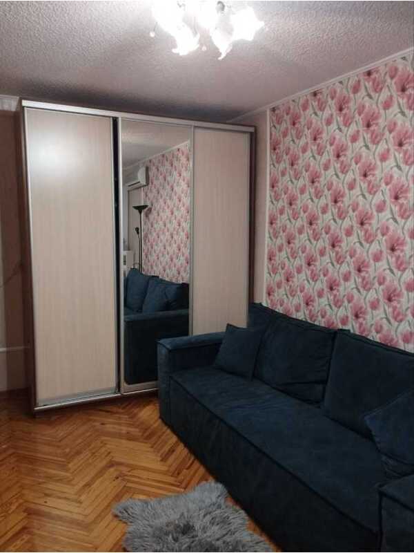 Продам 3-к квартиру Київ, Дніпровський, вул. Березняківська, 20. 