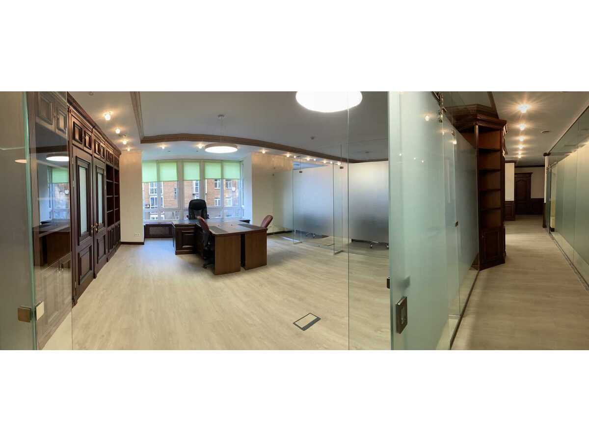 Здам довгостроково  офісне приміщення Київ, Печерський, вул. Інститутська, 18А. 