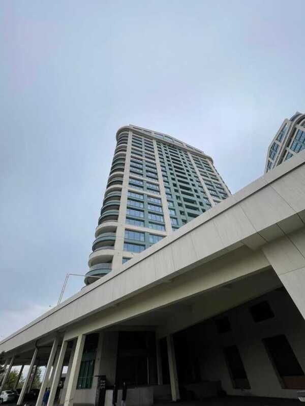 Продам 1-к квартиру Дніпро, Шевченківський, Набережная Победы, 9Б. 