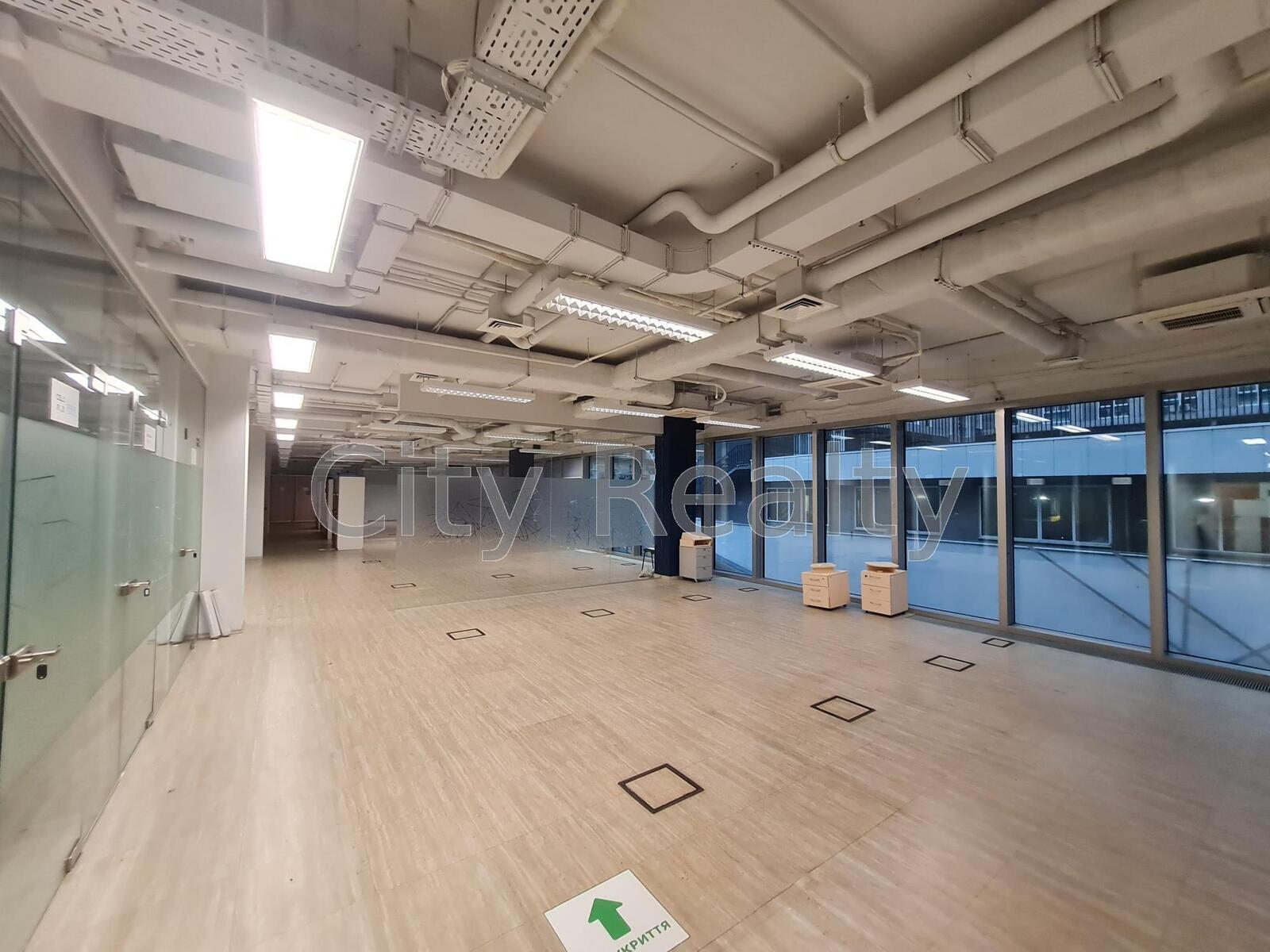 Офіс 740 м.кв. Лейпцизька 15 Печерський метро Печерська Арсенальна Без%