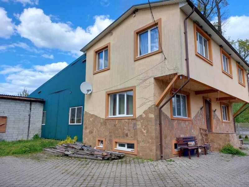 Продам  офісна будівля Ківерцівський, Кадище, Залізнична, 36А. 