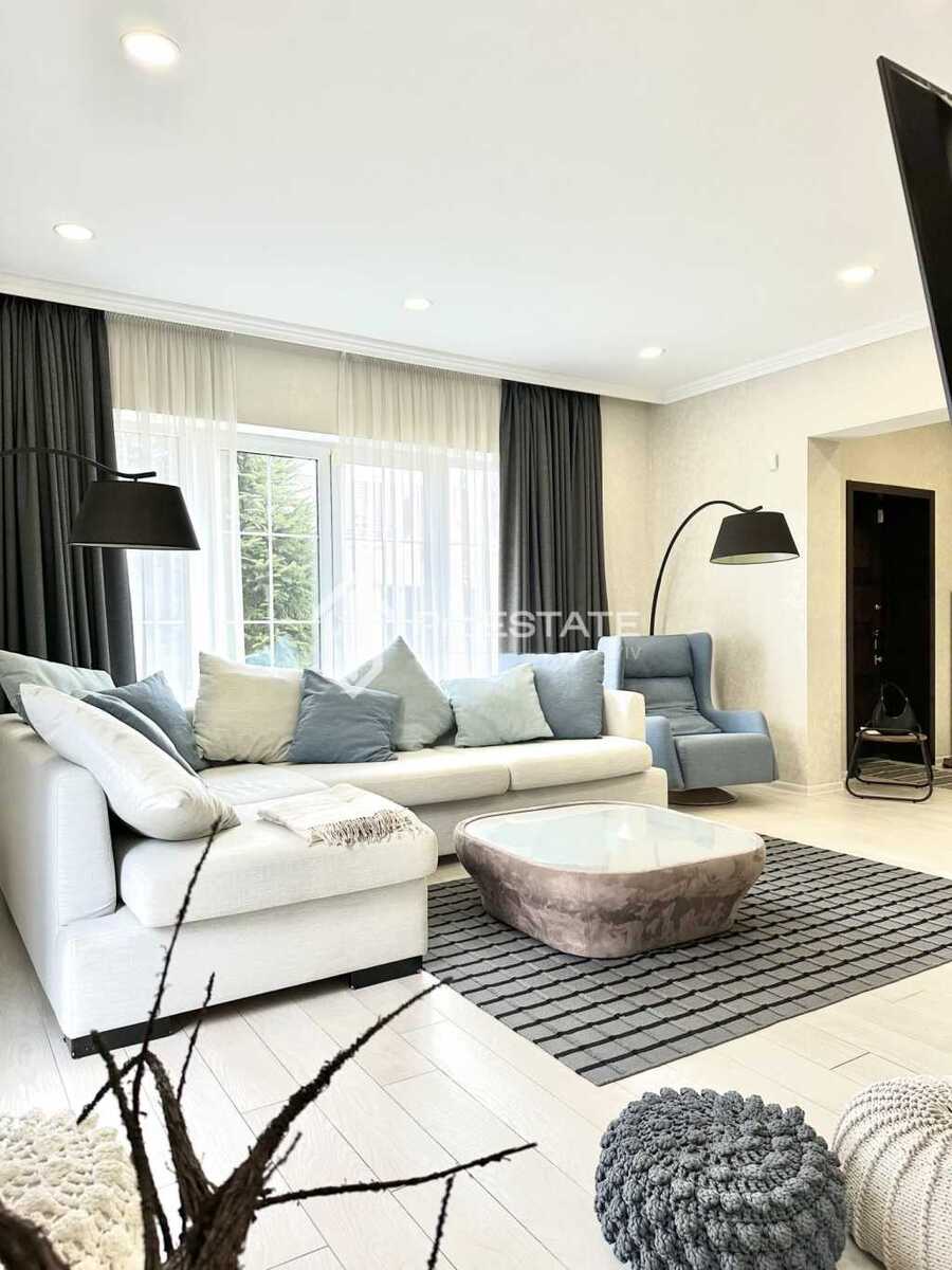 Продам 4-к котедж Бучанський, Крюківщина, Миру, 5. 