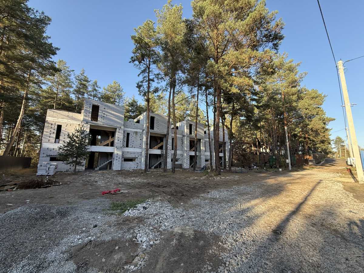 Продам 4-к таунхаус Броварський, Зазим`я, Підлісна. 