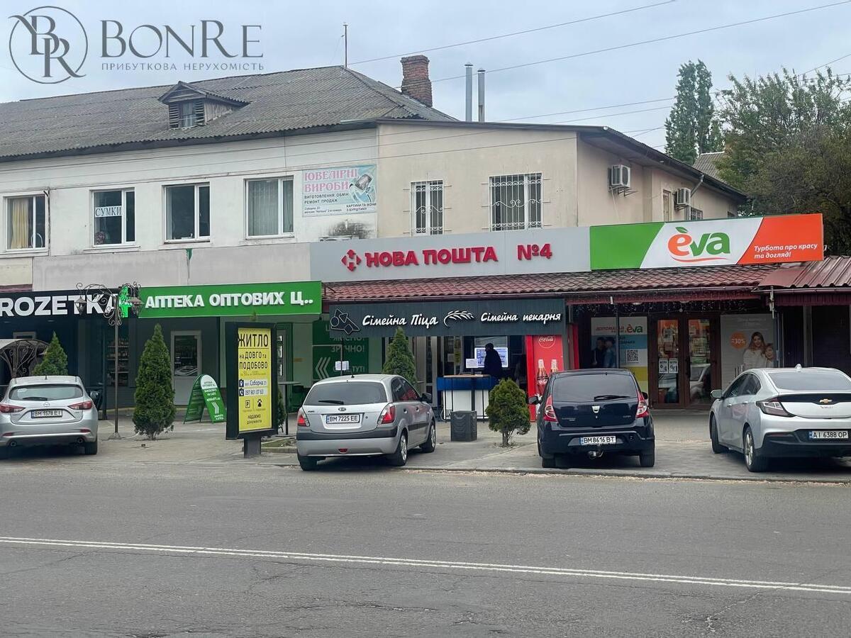 Оренда, Фасадні, Торгові та Офісні, Ромни, Соборна, 5-65м2