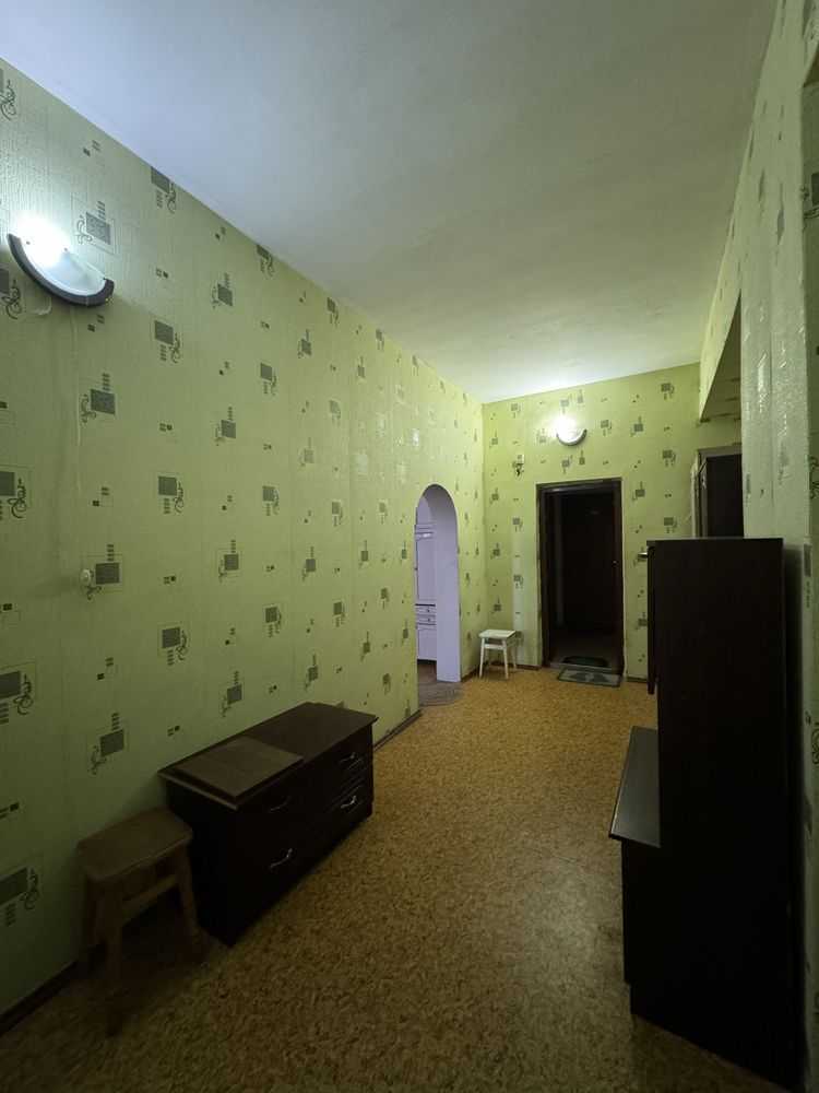 Продам 1-к квартиру Білоцерківський, Біла Церква, Сагайдачного. 