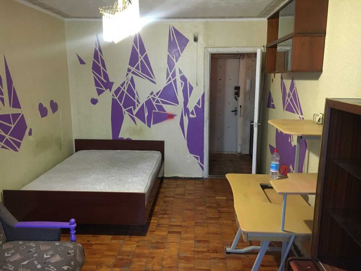 Здам довгостроково 1-к квартиру Київ, Святошинський, вул. Булгакова, 15а. 