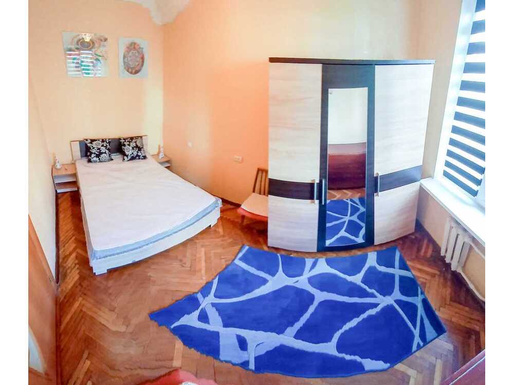 Здам довгостроково 2-к квартиру Київ, Солом`янський, вул. Волинська, 8. 