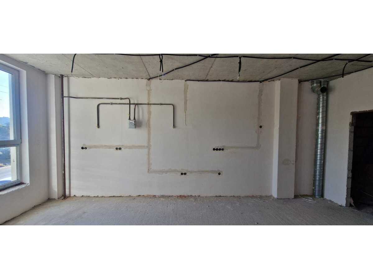 Продам 1-к квартиру Одеса, Хаджибейський, Малиновского, 129. 